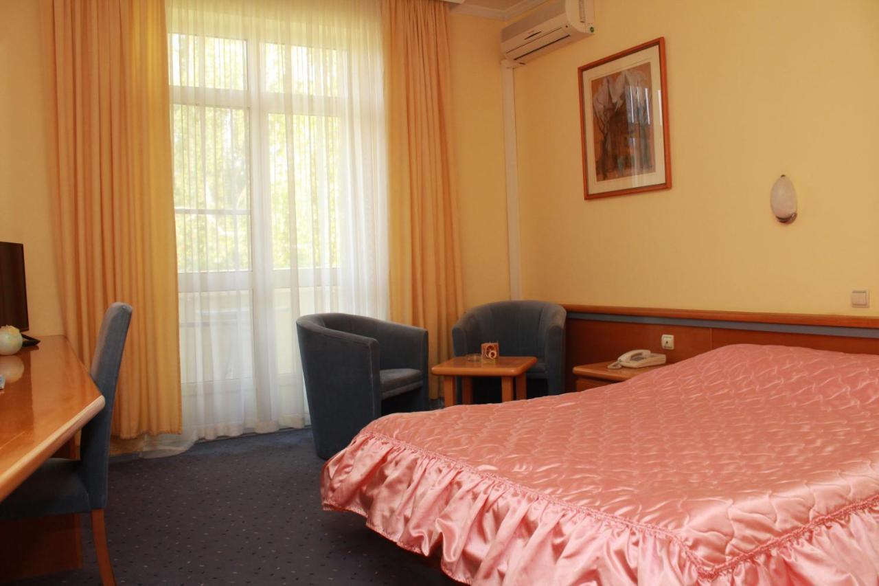 Hotel Prezident Palić Exterior foto