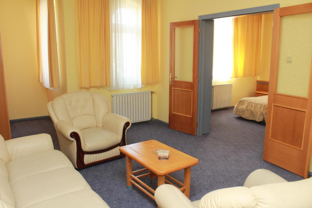 Hotel Prezident Palić Exterior foto