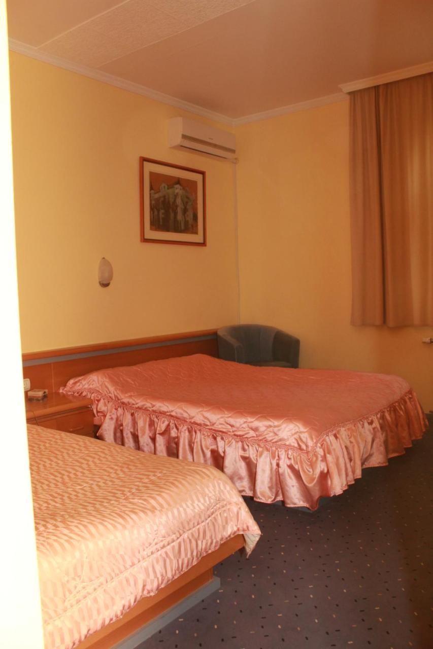 Hotel Prezident Palić Exterior foto